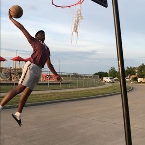 Meet your Posher, Darius